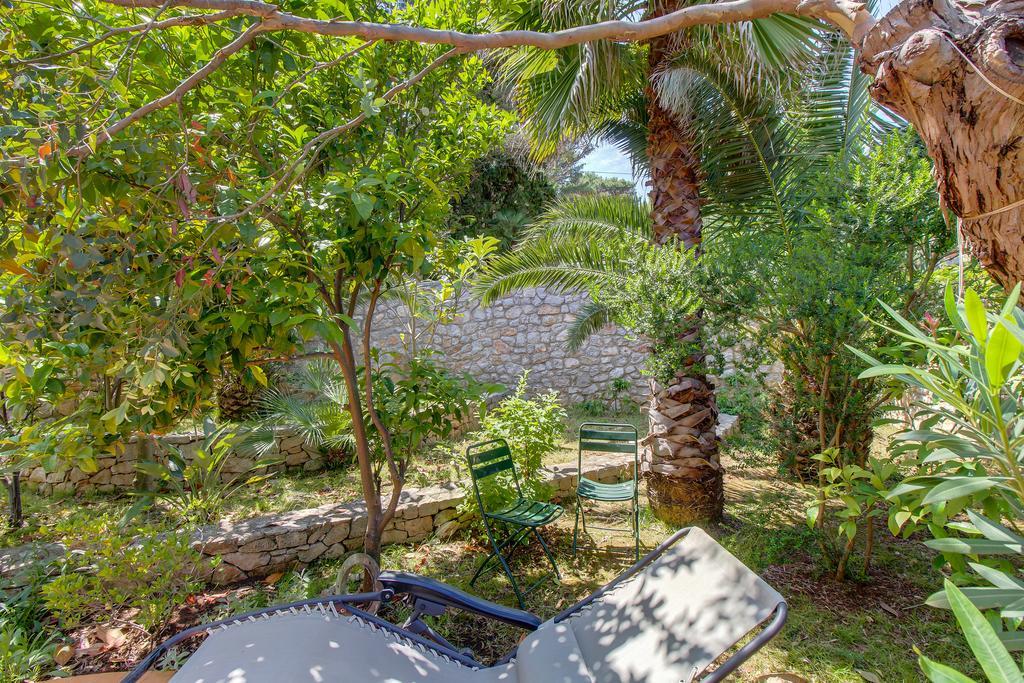 Villa Alma Veli Lošinj Exteriör bild