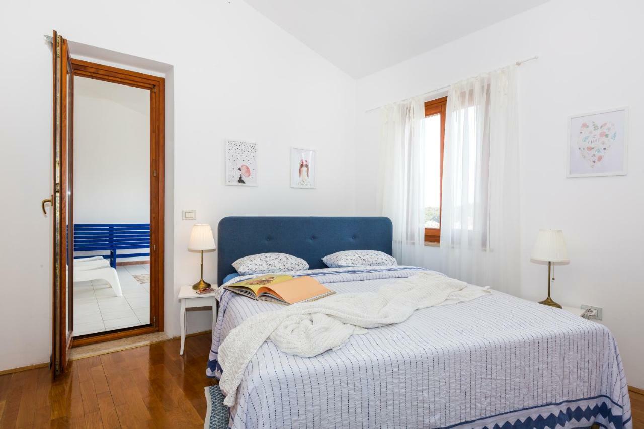 Villa Alma Veli Lošinj Exteriör bild