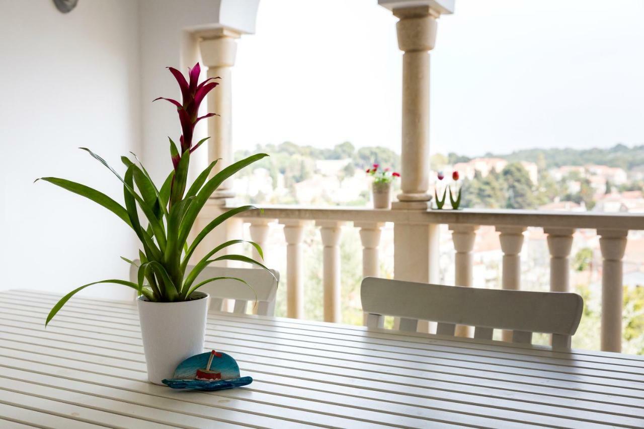 Villa Alma Veli Lošinj Exteriör bild